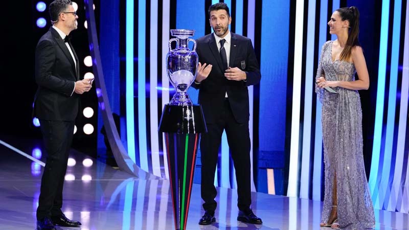 Buổi lễ bốc thăm Euro 2024 diễn ra vào thời gian nào